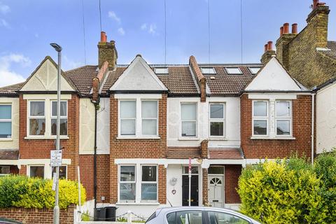 3 bedroom terraced house for sale, Pevensey Road, Tooting