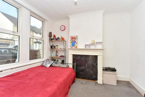 4 bedroom terraced house for sale, Victoria Road, Chatham, Kent