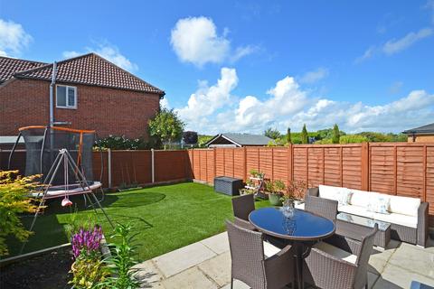 5 Blenheim Close, Rustington, Littlehampton, BN16 3SZ