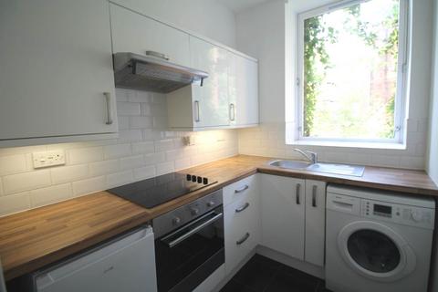 1 bedroom flat to rent, Neilston Road, Paisley, PA2 6LN