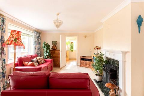 2 bedroom bungalow for sale, Christchurch Road, Tring