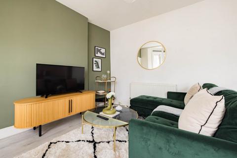 2 bedroom flat for sale, Craster Road, London
