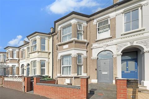 4 bedroom terraced house for sale, First Avenue, Walthamstow, London, E17