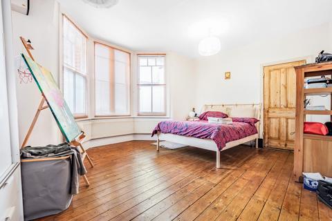 2 bedroom flat to rent, Muswell Hill Place Muswell Hill N10