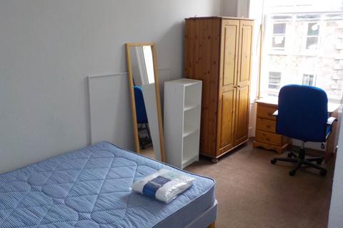 5 bedroom flat to rent, 1 South Tay Street, Flat 1, ,
