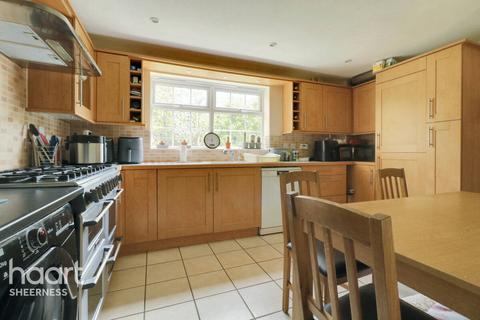 4 bedroom detached house for sale, Charlock Drive, Minster on sea