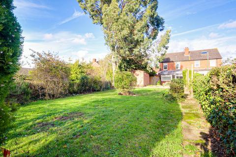 65 Longford Lane, Gloucester, GL2 9HB