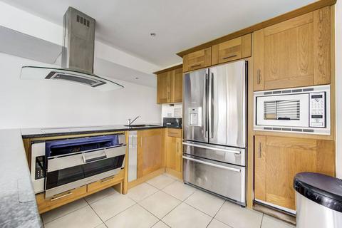 3 bedroom flat to rent, The Boulevard, Imperial Wharf, London, SW6