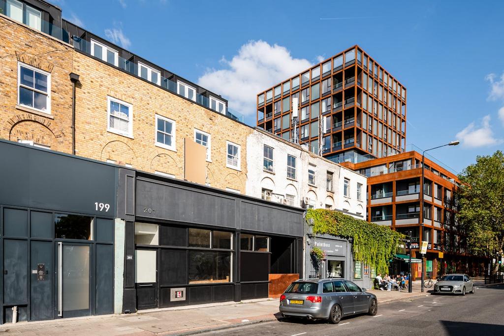 Hackney Rd 201 10.jpg