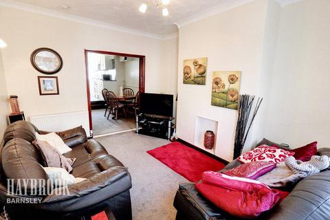 2 bedroom terraced house for sale, Bank Street, Stairfoot