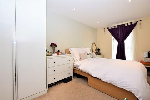 2 bedroom flat to rent, Spa Road Bermondsey SE16