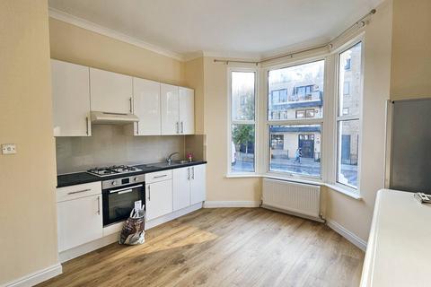 2 bedroom flat to rent, Kilburn Park Road, London NW6