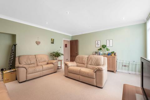 3 bedroom flat for sale, Renfrew Road, Dryden Court Renfrew Road, SE11