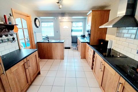 3 bedroom terraced house for sale, Clifton Green, Sunnybrow, Crook, County Durham, DL15