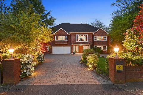 5 bedroom detached house for sale, Copse Close, Northwood, Hertfordshire, HA6