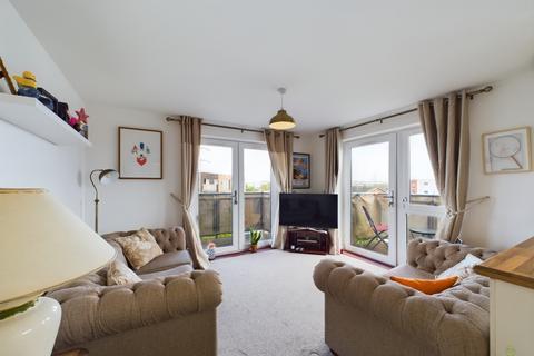 22 Silver Train Gardens, Dartford, DA1 5QD