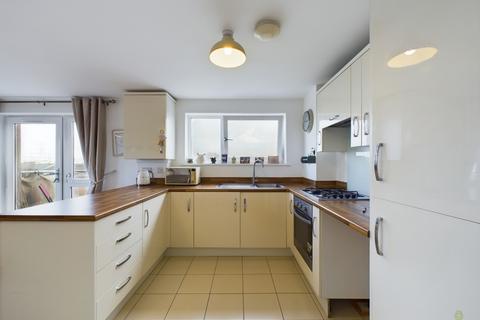 22 Silver Train Gardens, Dartford, DA1 5QD
