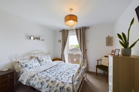 22 Silver Train Gardens, Dartford, DA1 5QD