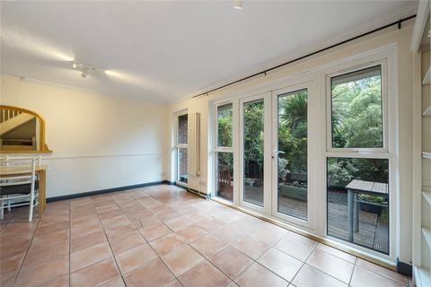 4 Wynford Road, London, N1 9SN