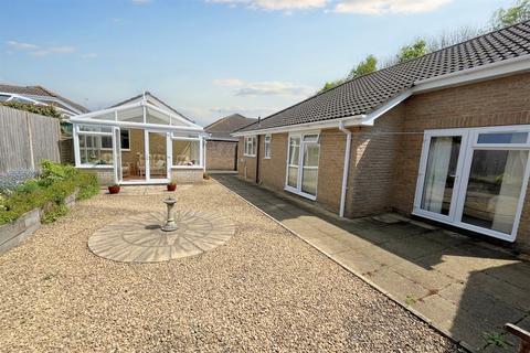 8 Causeway Close, Wareham, BH20 4BE