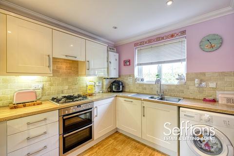 4 bedroom detached house for sale, Plumstead Road East, Norwich