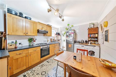 3 bedroom terraced house for sale, Leslie Road, Leytonstone, London