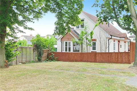 3 bedroom bungalow for sale, Ashurst Road, Portsmouth, Hampshire