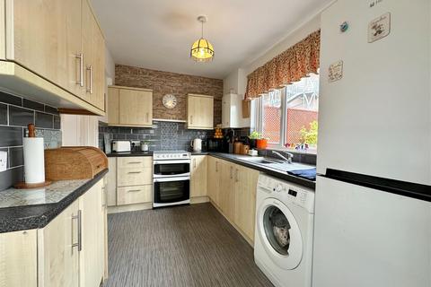 5 bedroom end of terrace house for sale, Conway Road, Paignton
