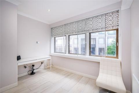 undefined, Bishopsgate, London, EC2M
