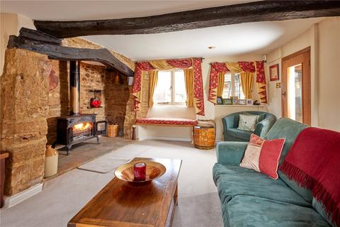 Glebe Cottage Brook Street, Moreton Pinkney, Daventry, NN11 3SL