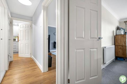 2 bedroom ground floor flat to rent, Mulberry Drive, Wheatley, OX33