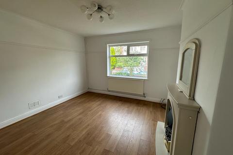 2 bedroom bungalow to rent, Burleigh Street, Stretford, M32 0QG