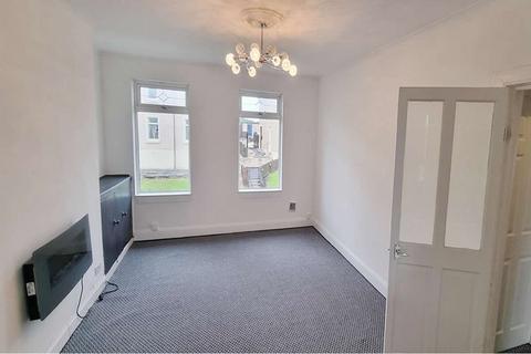 3 bedroom flat for sale, Park Street, Airdrie ML6