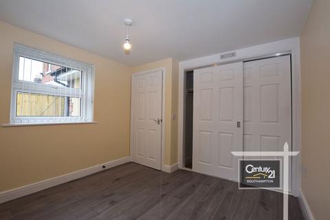 2 bedroom flat to rent, Albany Road, SOUTHAMPTON SO15