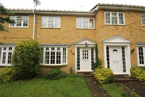 3 bedroom terraced house to rent, Findlay Drive, Guildford, Surrey, GU3
