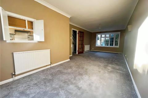 3 bedroom terraced house to rent, Findlay Drive, Guildford, Surrey, GU3