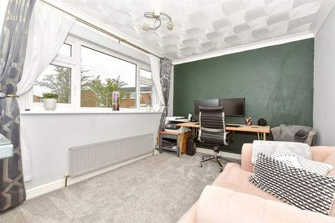 9 Dowding Walk, Northfleet, Gravesend, DA11 8PX