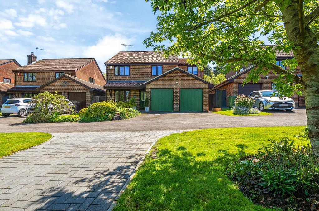 Durley Street, Durley, Southampton... 5 bed detached house for sale £