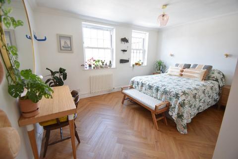 1 bedroom apartment for sale, Russell Street, Windsor, Berkshire, SL4