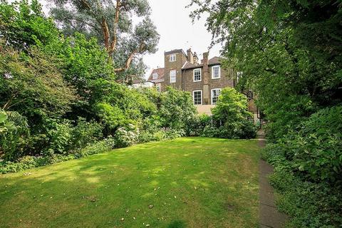 3 bedroom apartment to rent, Sheen Road,  Richmond,  TW9