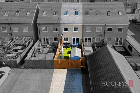 5 Cranesbill Close, Cambridge, CB4 2YQ