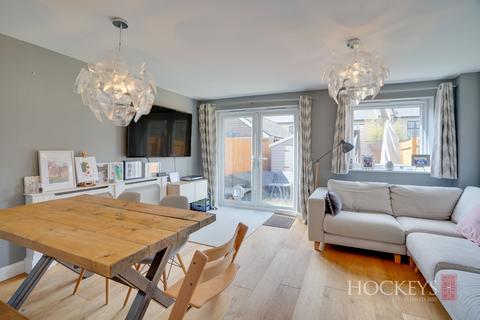 5 Cranesbill Close, Cambridge, CB4 2YQ