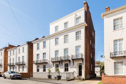 10 bedroom block of apartments for sale, Charlotte Street Leamington Spa, Warwickshire, CV31 3EB