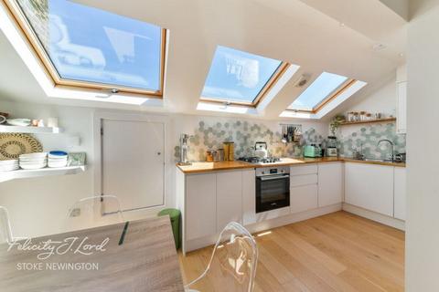 Flat 3, 47 Rectory Road, London, N16 7PP
