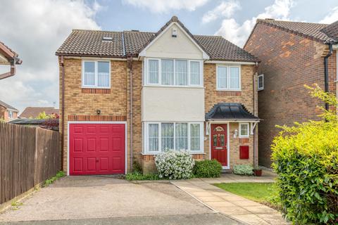 37 Knights Templars Green, Stevenage, SG2 0JY