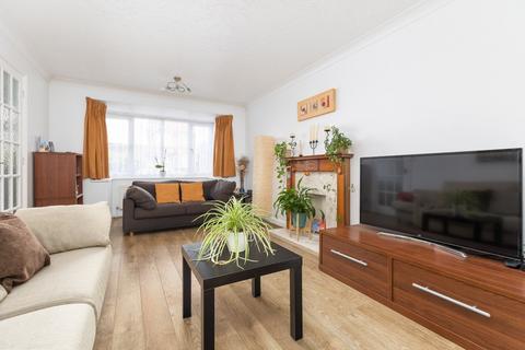 37 Knights Templars Green, Stevenage, SG2 0JY