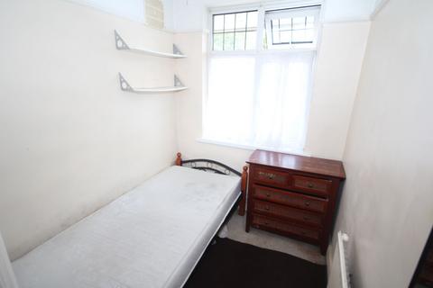 1 bedroom end of terrace house to rent, Whitehall Road, Uxbridge, UB8
