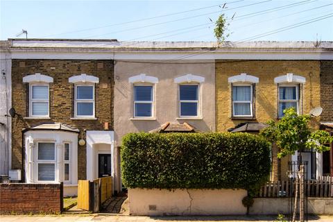3 bedroom terraced house for sale, Glyn Road, Homerton, London, E5