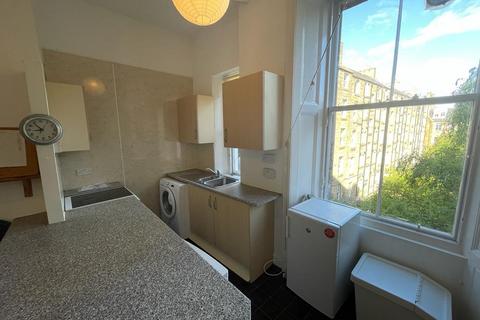 3 bedroom flat to rent, Bruntsfield Place, Bruntsfield, Edinburgh, EH10