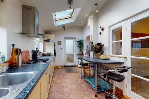 30 Joyes Road, Folkestone, CT19 6NX